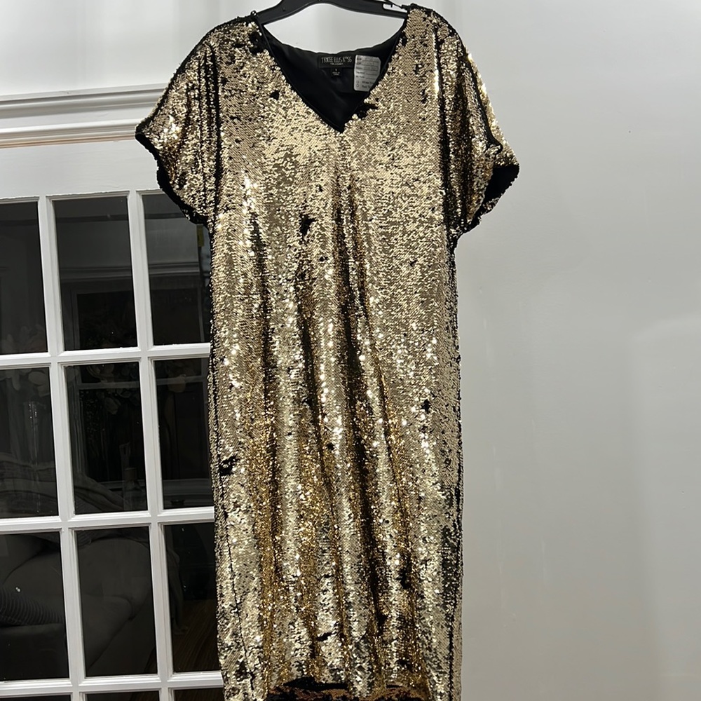 Tracy Ellis Ross Gold &Black Sequence Long Dress